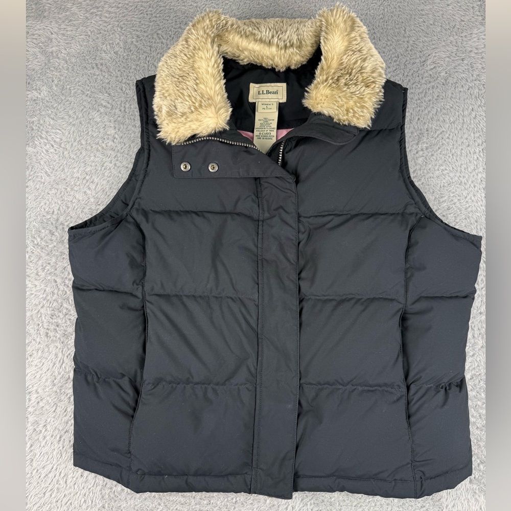 LL bean Goose Down Vest Women’s L Petite Black Faux Fur Collar Winter Outdoor